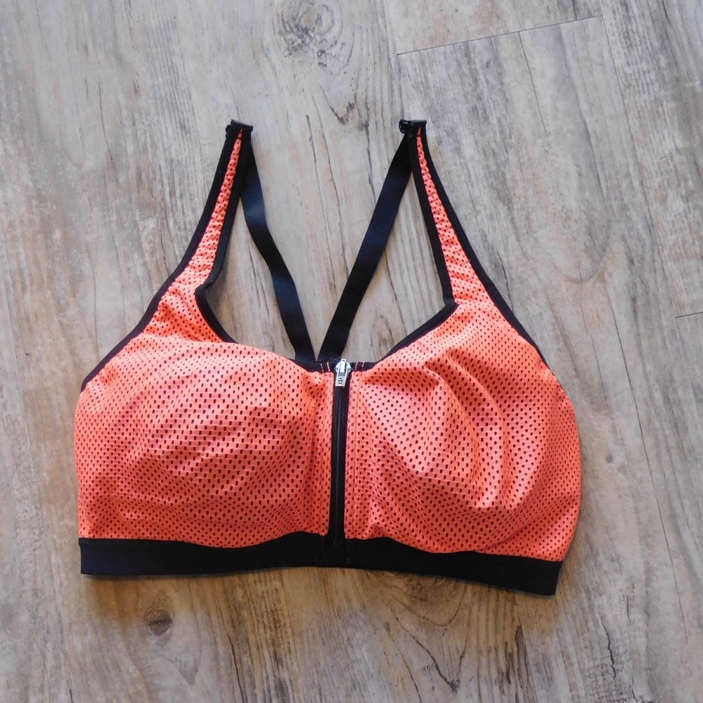 Victoria’s Secret sports bra